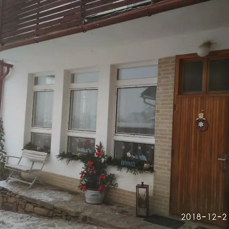 Vakantiehuis Pivonicka Chalupa U Fiseru